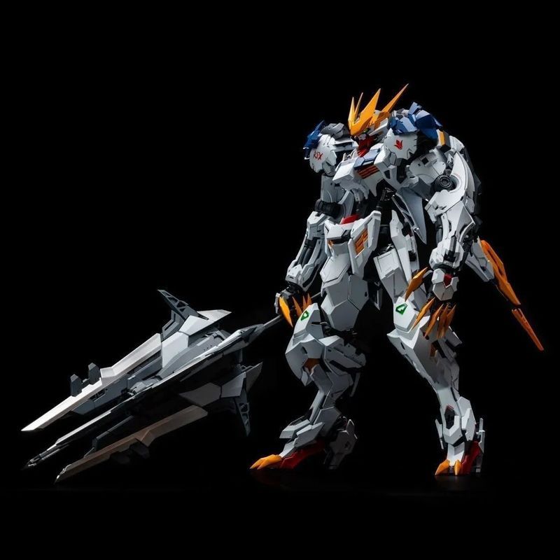 В НАЛИЧИИ: LUNAVOR MG 1/100 Wo – обзор и цена Model Kit Kshatriya
