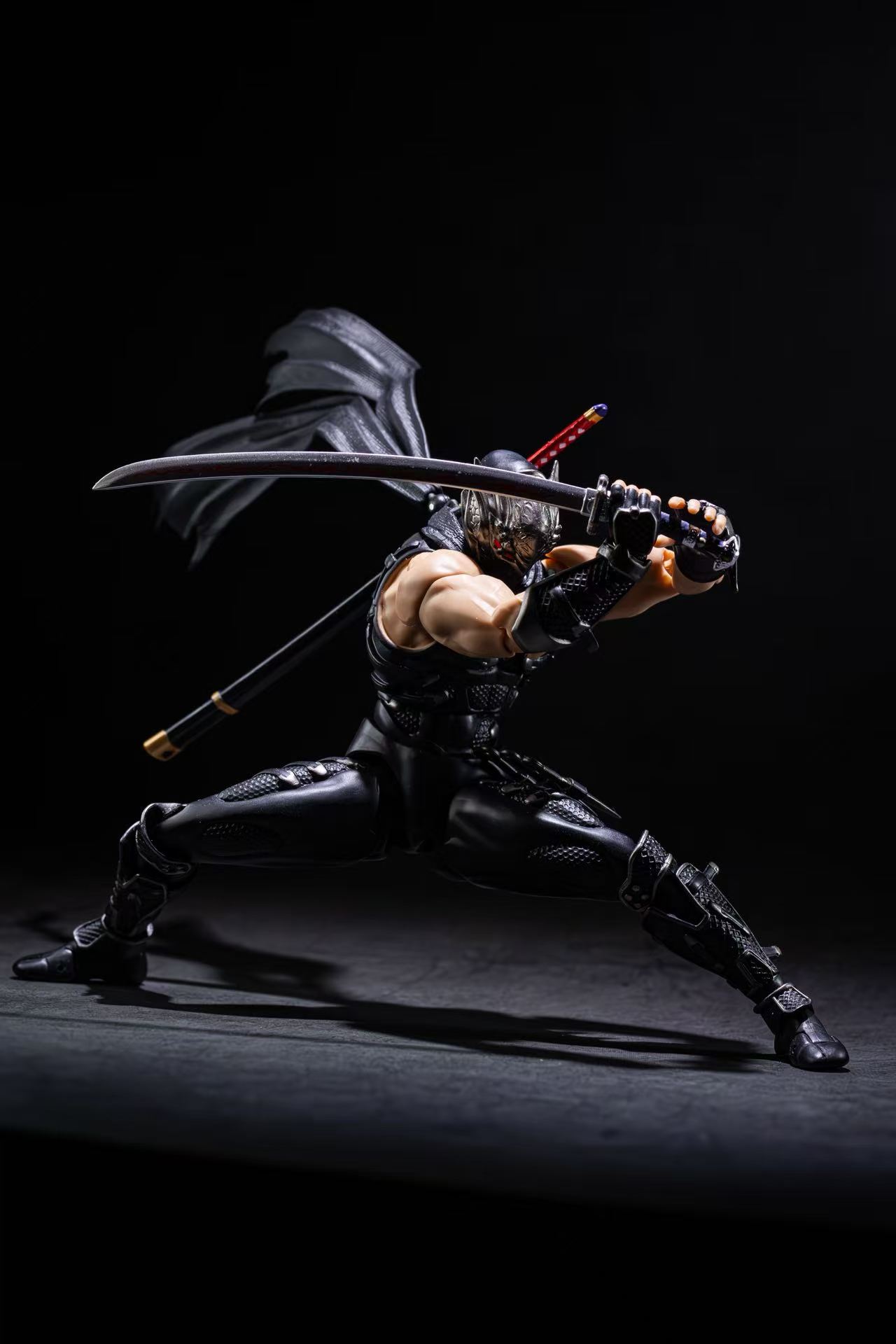 В наличии: Фигурки AC Toys, вт – обзор и цена Model Kit Batman