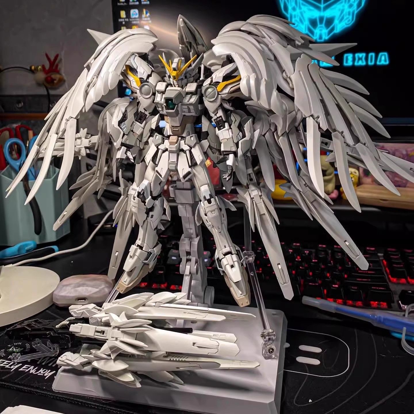 В наличии: Daban 8827 Wing Zer – обзор и цена Model Kit Kshatriya