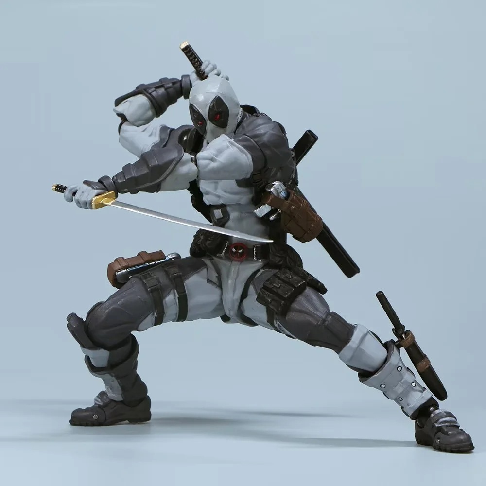 AMAZING YAMAGUCHI Deadpool 2,0 – обзор и цена Model Kit Batman